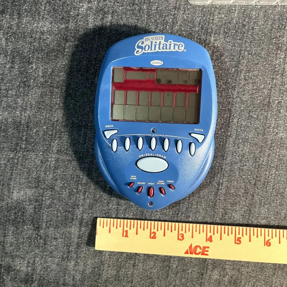 Radica Big Screen Solitaire Handheld Electronic Game 2004 Blue Tested Working